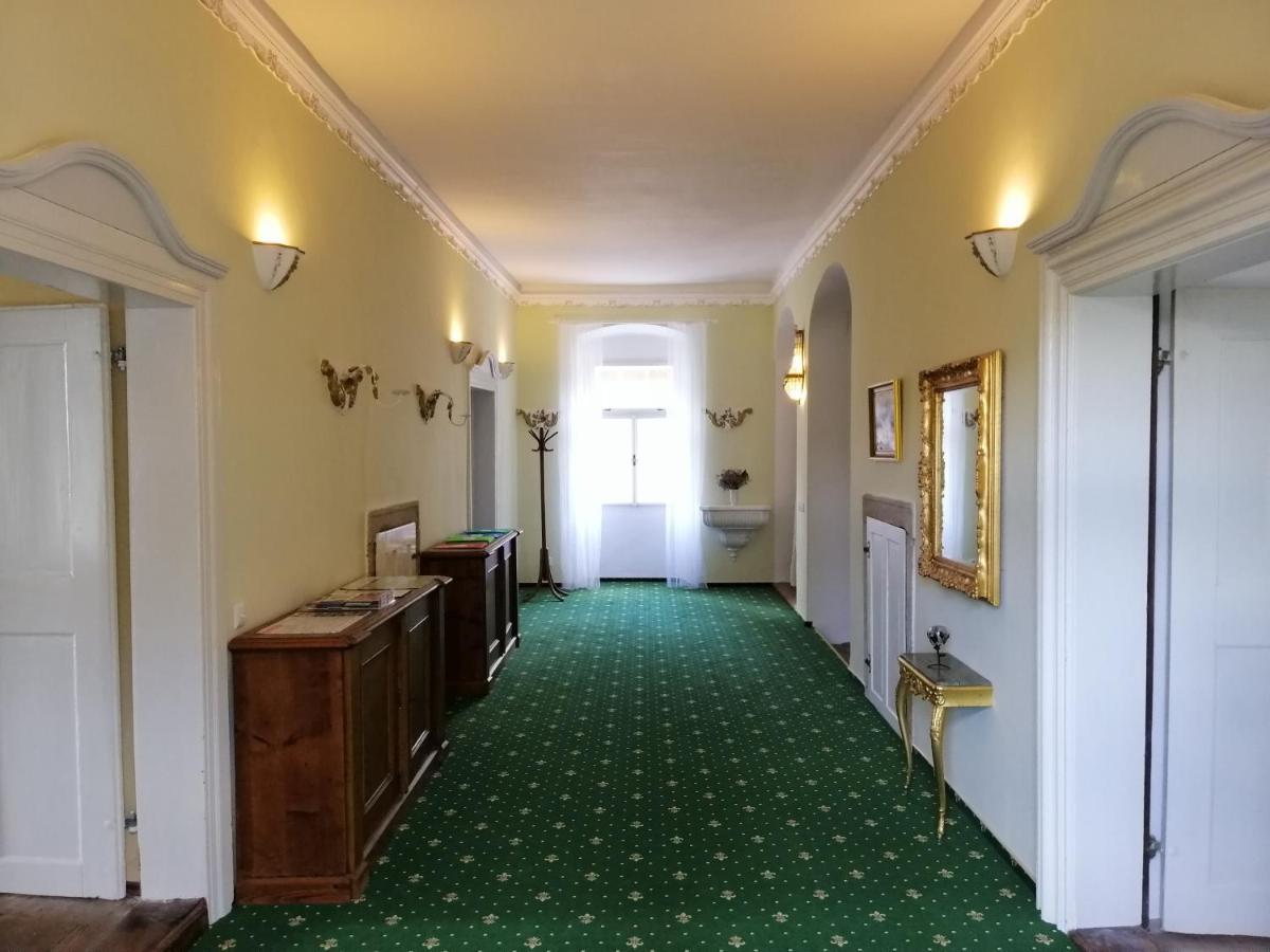 Apartman Fara Vcelakov Zewnętrze zdjęcie